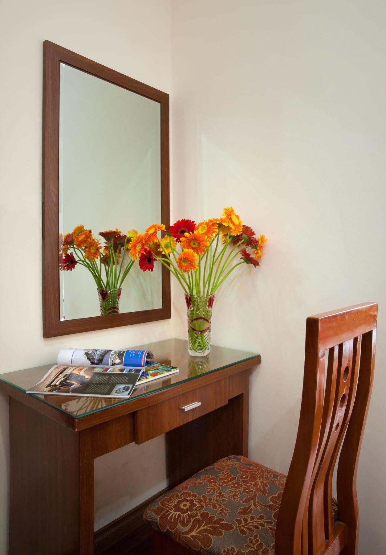 Brandi Hanoi Hotel Bagian luar foto