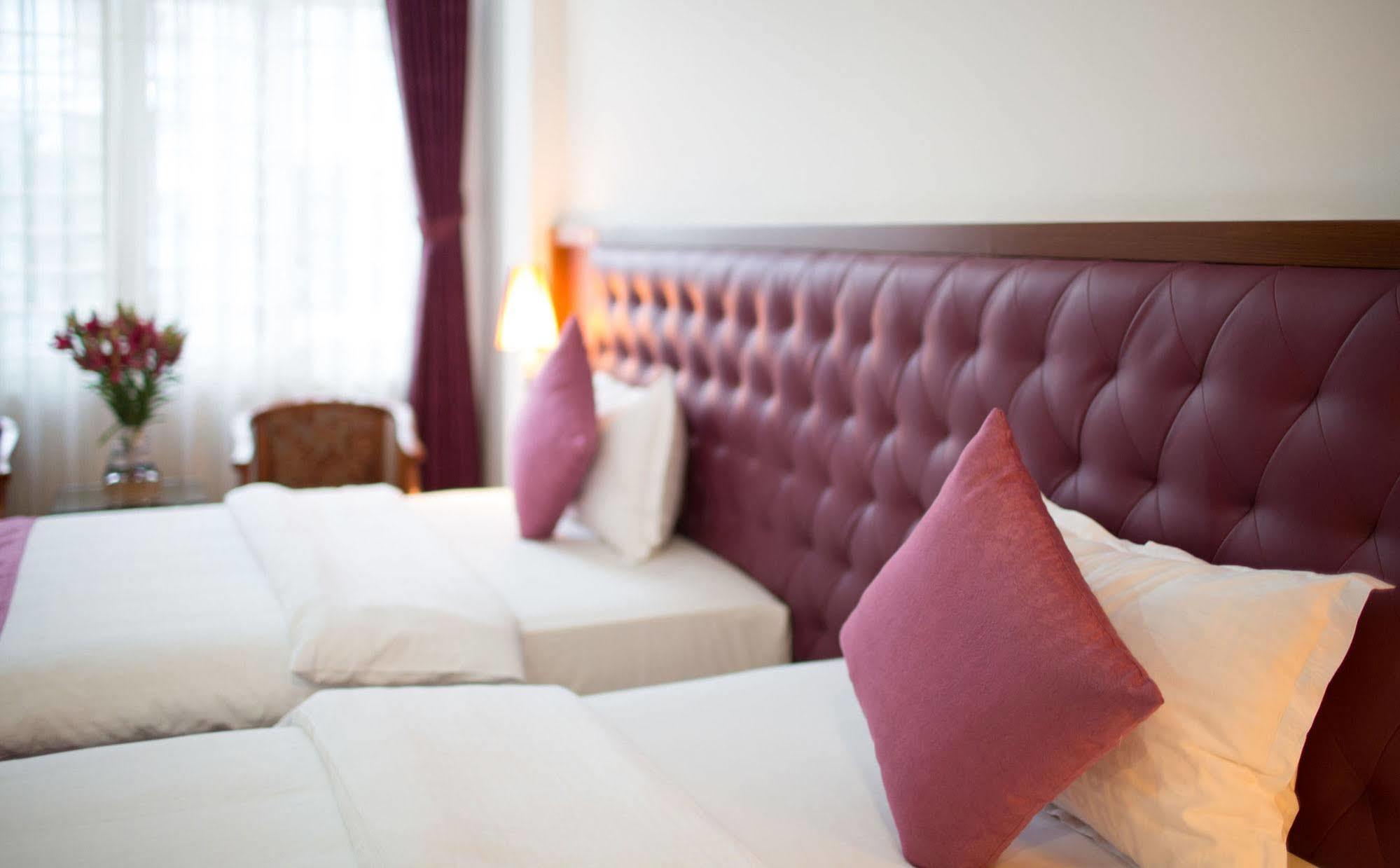 Brandi Hanoi Hotel Bagian luar foto